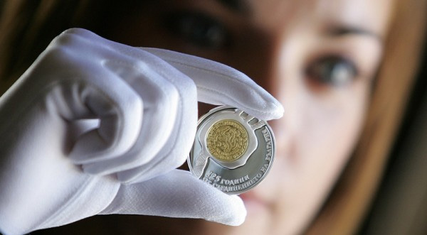 Официално представяне на монетата 125 години от съединението на България