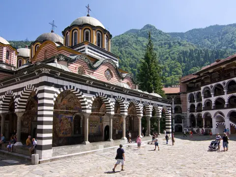 Die Serie „Bulgarische Kirchen und Klöster“
