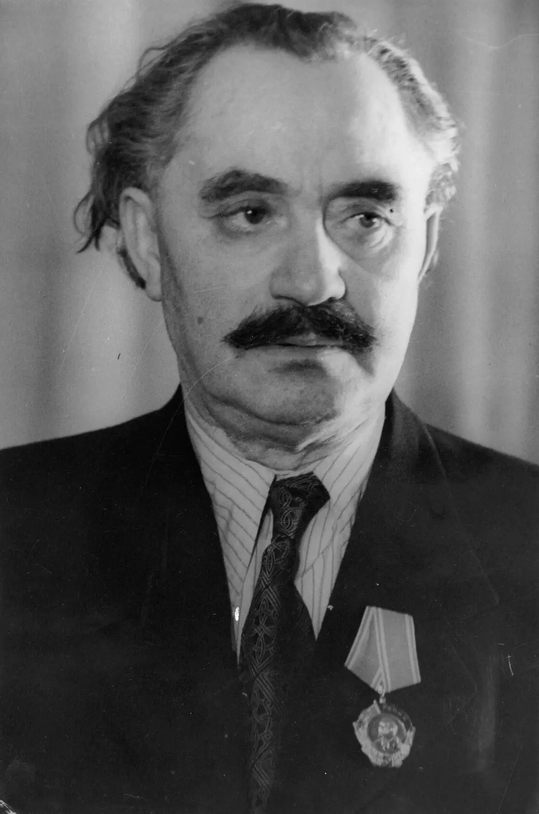 Illustration zur Münze „100 Jahre seit der Geburt von Georgi Dimitrow“ – Georgi Dimitrow