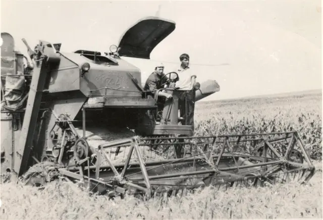 A champion combine driver of the cooperative farm, 1975
